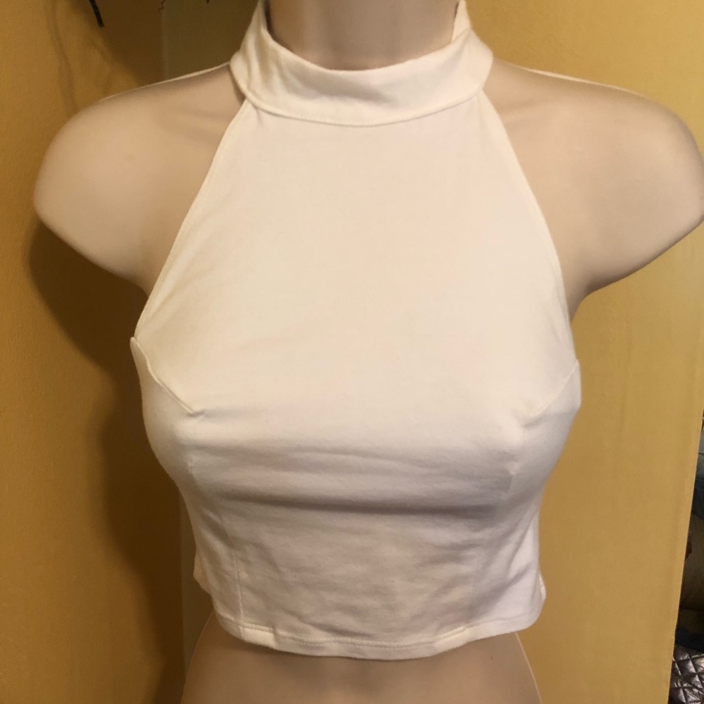 3/$25 sale! NWT EMMA AND SAM TOP 🌻